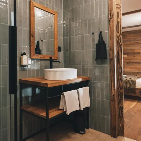 Domacija Majer'ca 보히니